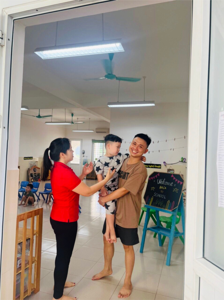 iCác bé MGN B4 với sự kiện BACK TO SCHOOL