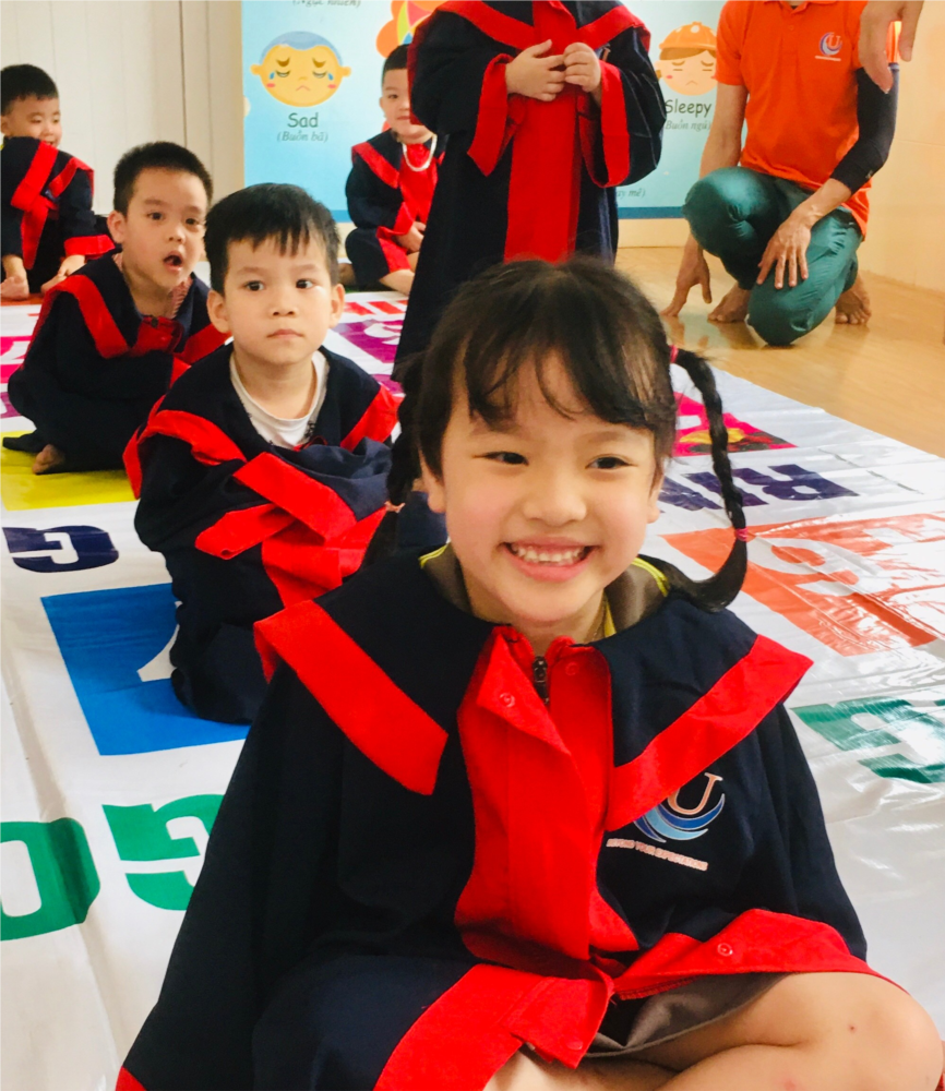 Các bé MGN B4 tham gia thi   Rung chuông vàng 