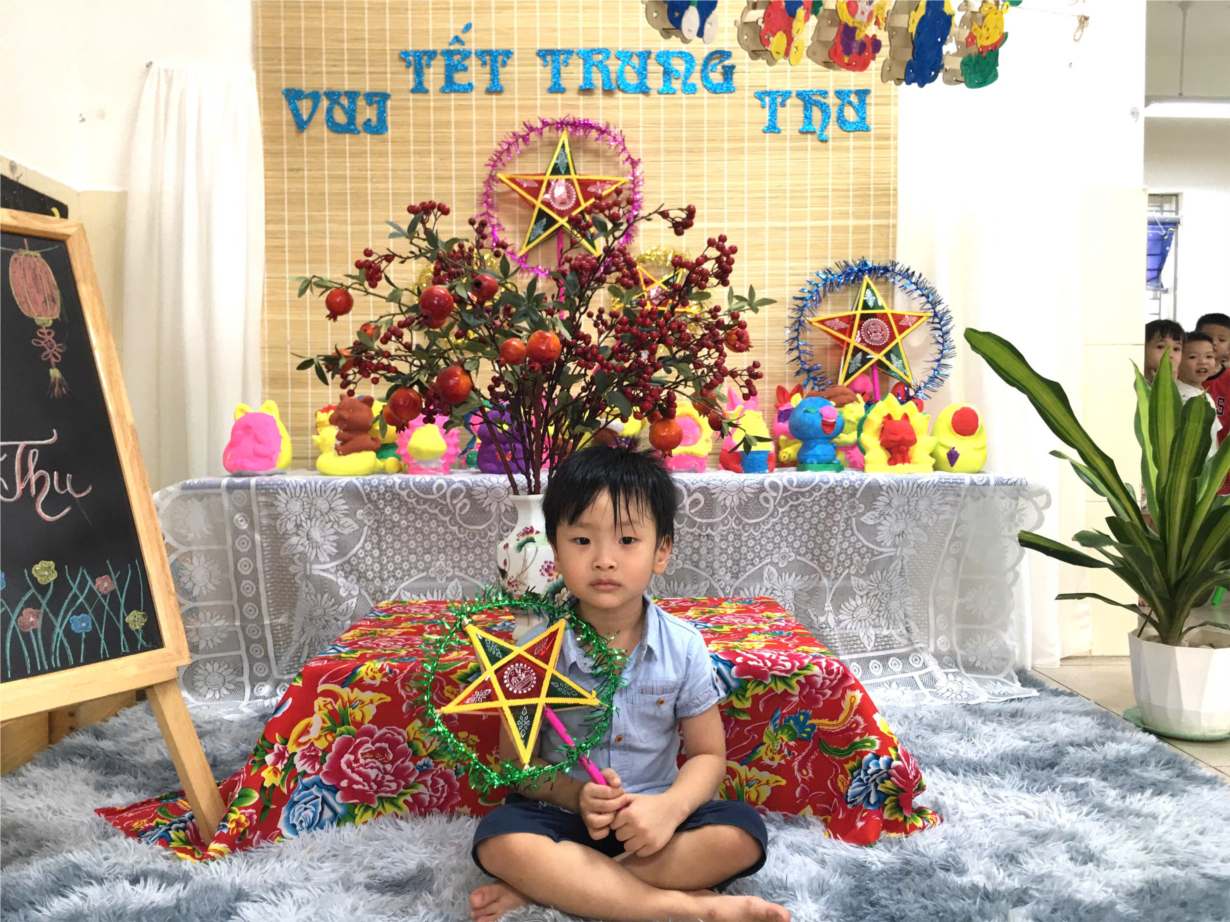 Cùng vui Tết Trung Thu với các bé lớp B3 nhé!