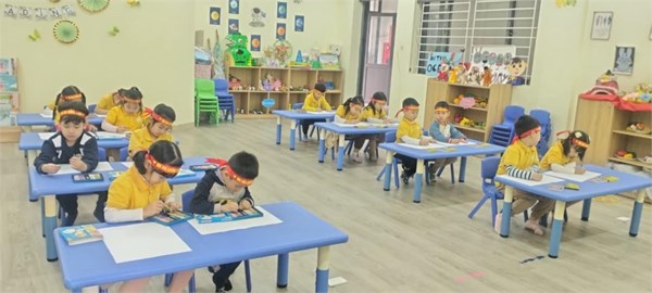 TRƯỜNG MN HOA HƯỚNG DƯƠNG TỔ CHỨC  LIÊN HOAN CHÚNG CHÁU VUI KHỎE  CẤP TRƯỜNG VÀ NGÀY HỘI STEAM NĂM HỌC 2023-2024