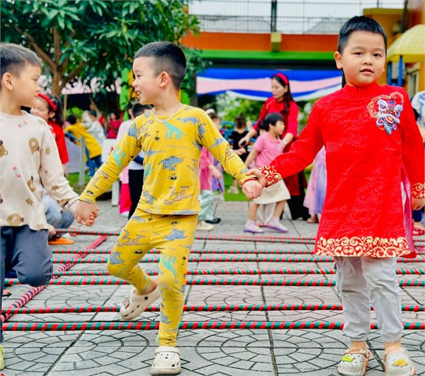 Ảnh đẹp tháng 2/2024 lớp MGL A1