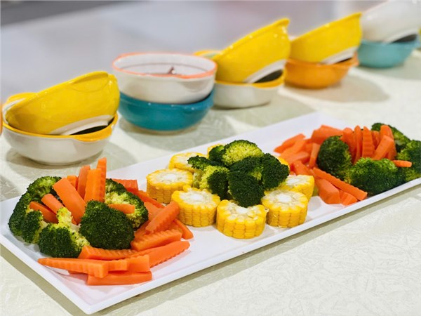 Ảnh đẹp Tháng 12 - Tiệc buffet tháng 12, chào mừng ngày thành lập Quân đội Nhân dân Việt Nam 22/12 Năm học 2024 - 2025