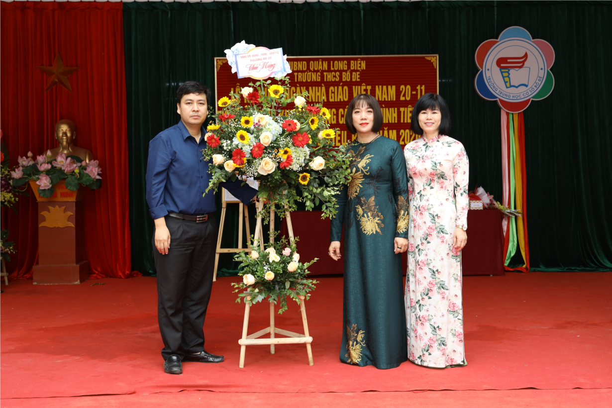 binh6443_810202415.JPG