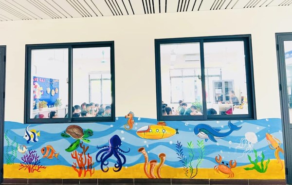 Gắn biển 2 công trình  Hành lang lớp học Hạnh phúc  và  Chuyến xe  Kế hoạch nhỏ  