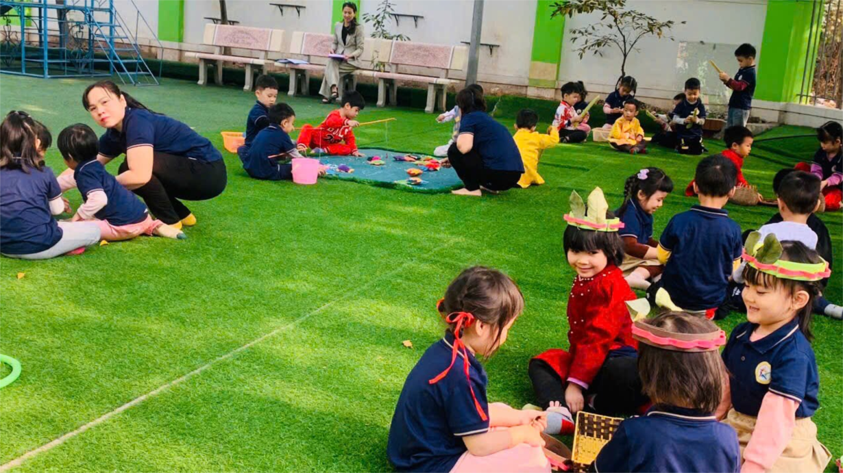 Ảnh đẹp tháng 1: Các bé MGN B4 với hoạt động ngoài trời