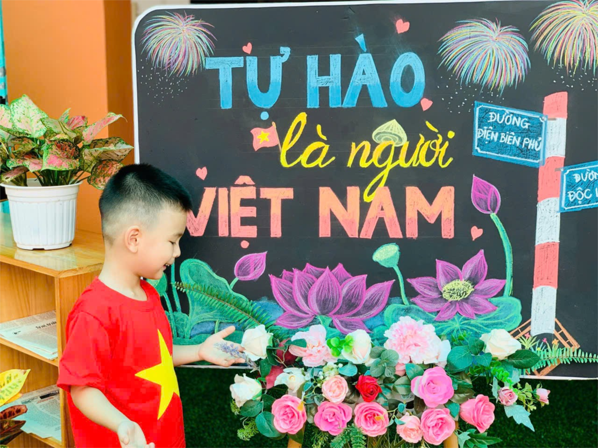 Các bé MGN B4 chào mừng kỷ niệm 80 năm Quốc Khánh 2 - 9