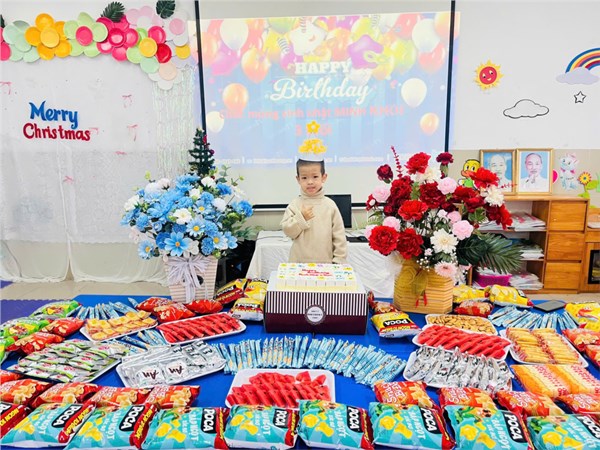 Chúc mừng sinh nhật bạn Minh Khôi tròn 3 tuổi