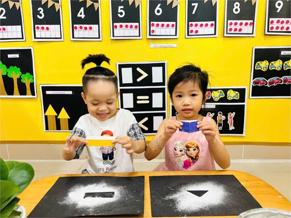 ẢNH THI GIÁO VIÊN GIỎI CẤP QUẬN 2024-2025