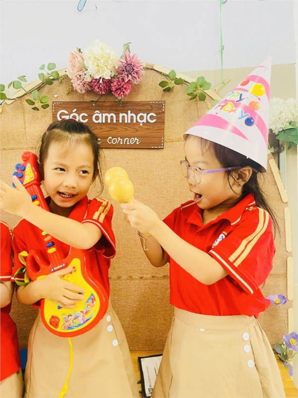 HÌNH ẢNH ĐẸP THÁNG 12/2025