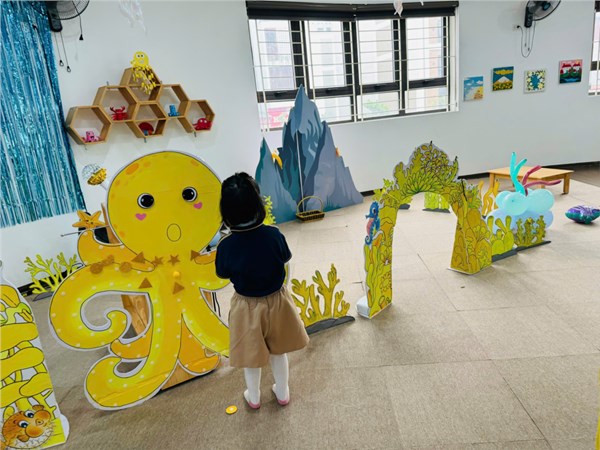 Ảnh đẹp Tháng 2 – Hội thi Giáo viên giỏi cấp Quận Năm học 2024 – 2025; cô giáo Phạm Thị Hoa Mai