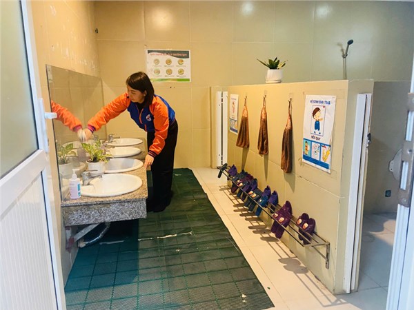 Thư viện ảnh tháng 4 - Tổng vệ sinh cuối tuần phòng, chống dịch bệnh