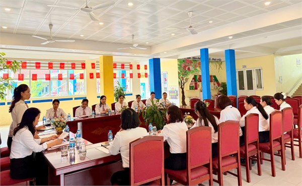 Thư viện ảnh tháng 12 - HỘI NGHỊ KIỂM ĐIỂM, ĐÁNH GIÁ XẾP LOẠI CHẤT LƯỢNG CHI BỘ, ĐẢNG VIÊN NĂM 2025_CHI BỘ TRƯỜNG MN VIỆT HƯNG