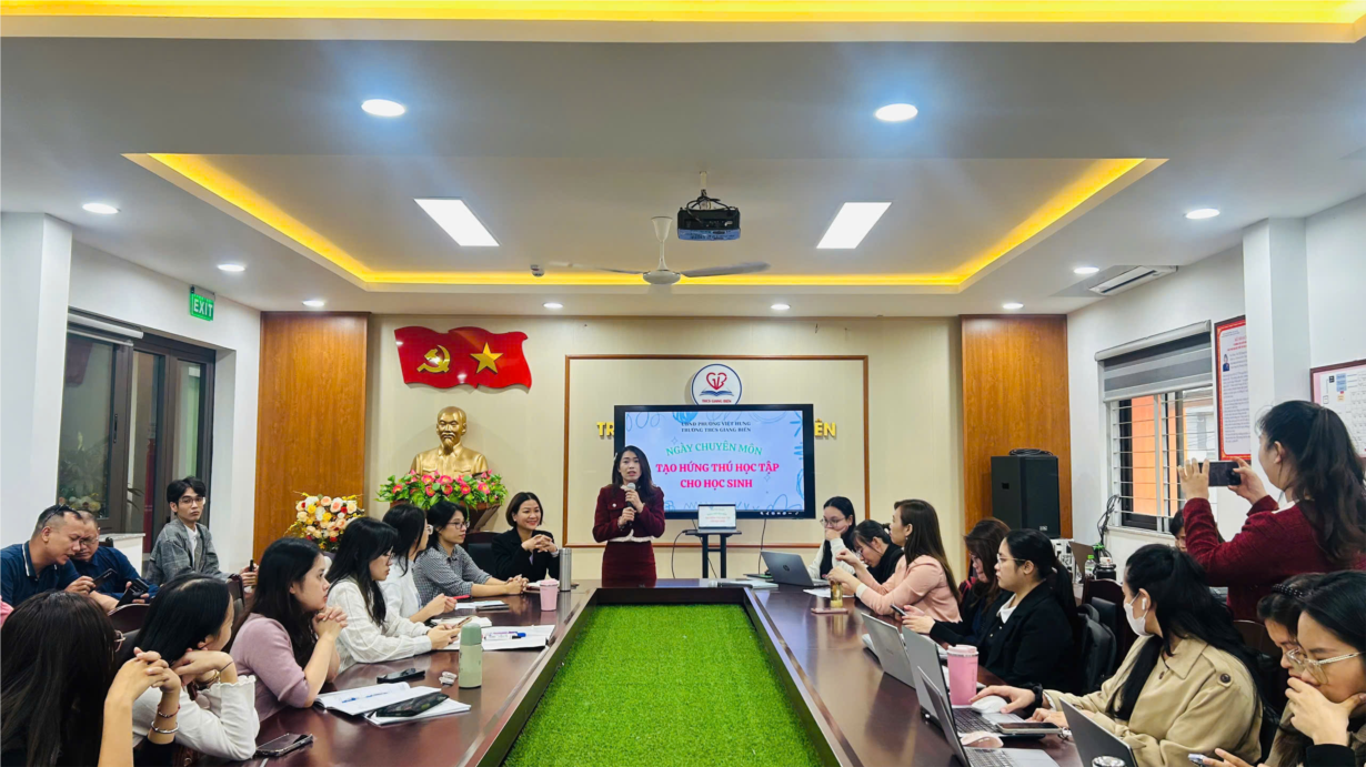 ngay-cm-thang-102025tao-hung-thu-hoc-tap-cho-hs1_2910202521.jpg