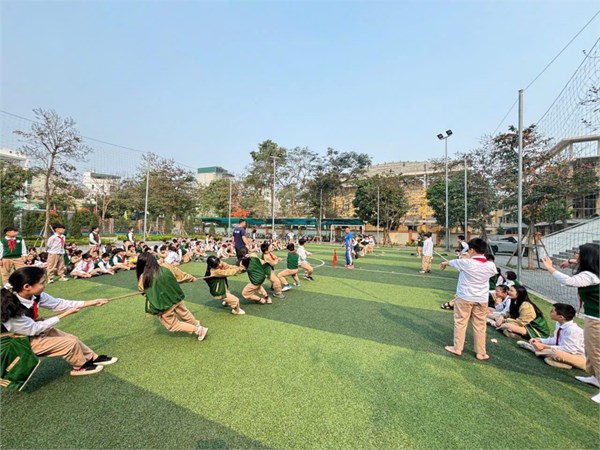 Chào mừng 94 năm ngày Thành lập Đoàn TNCS Hồ Chí Minh (26/03/1931 - 26/03/2025)