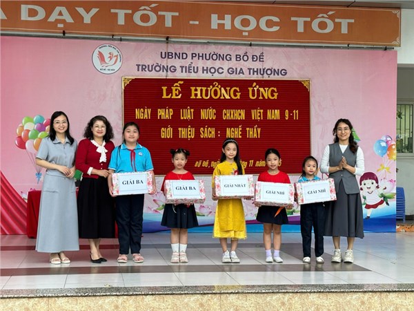 Hội thi Hưởng ứng ngày Pháp luật Việt Nam 9/11/2025