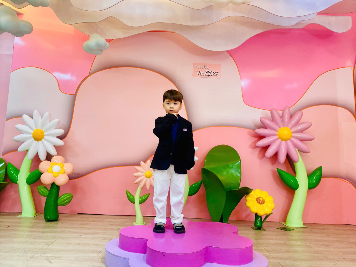 Các bé MGN B4 hoá thân thành ngôi sao thời trang yêu thích