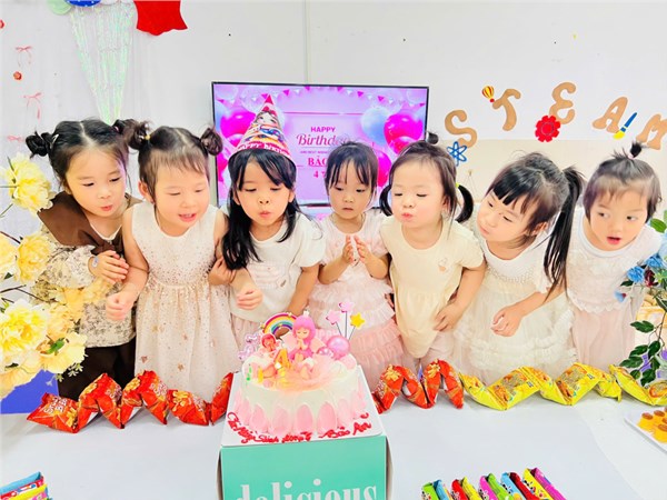 Chúc mừng sinh nhật bạn Bảo An tròn 4 tuổi, chúc Bảo An chăm ngoan học giỏi
