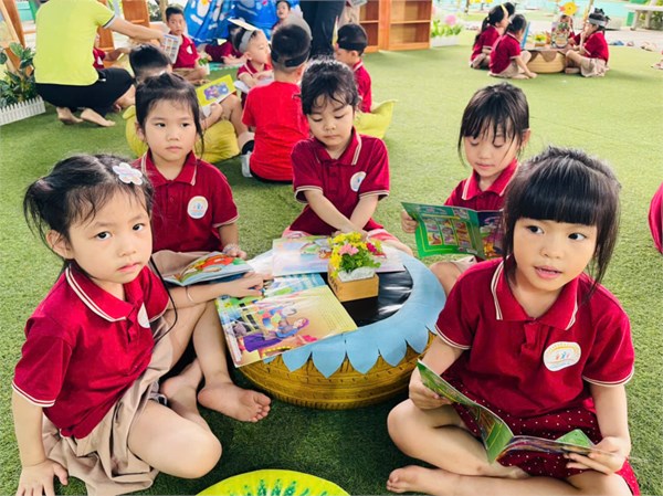 Trường MN Long Biên A hưởng ứng Tuần lễ Đọc sách