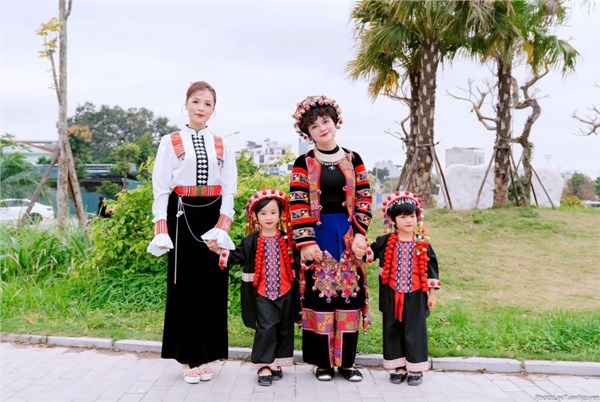 HÌNH ẢNH BÁCH HOA BỘ HÀNH XUÂN 2026