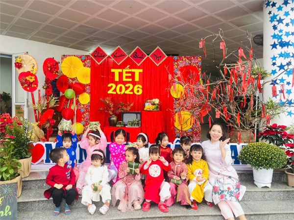 Hoạt động trải nghiệm   Bé làm bánh chưng  