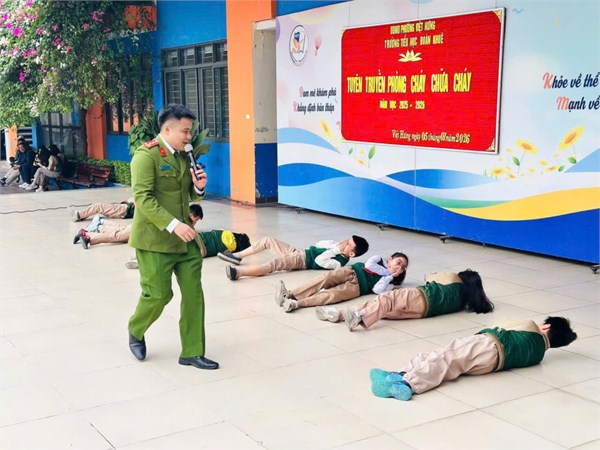 TẬP HUẤN - TUYÊN TRUYỀN CÔNG TÁC PHÒNG CHÁY CHỮA CHÁY (PCCC)